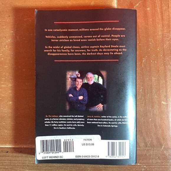 Book Left Behind Paperback Tim LaHaye & Jerry B. Jenkins - Picture 3 of 11